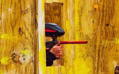 Le paintball et la construction bois : Un jeu d’innovation et de créativité